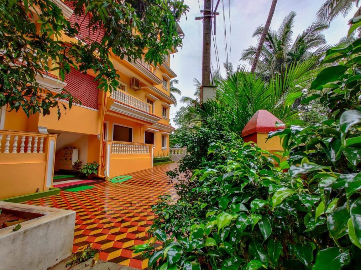 Ena Holiday Inn Calangute Zewnętrze zdjęcie